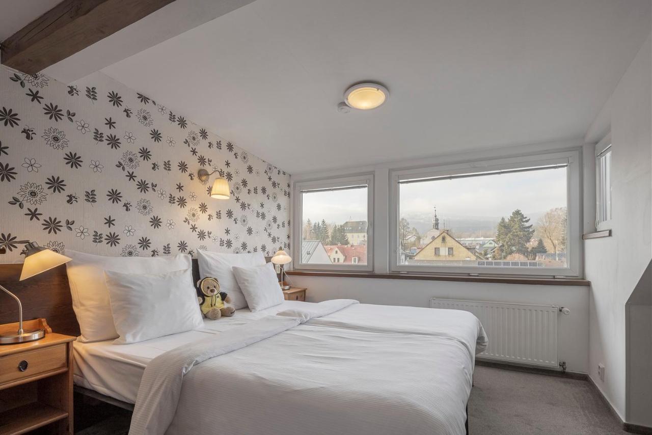 Pytloun Wellness Travel Hotel Liberec Exterior foto